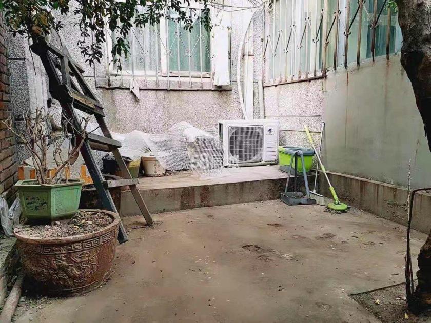 纬北小区 随时看房·