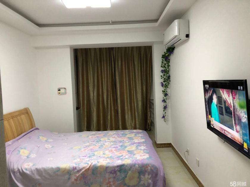 荣盛紫荆假日 随时看房·