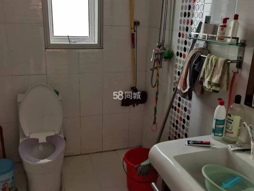 第七大街 随时看房·