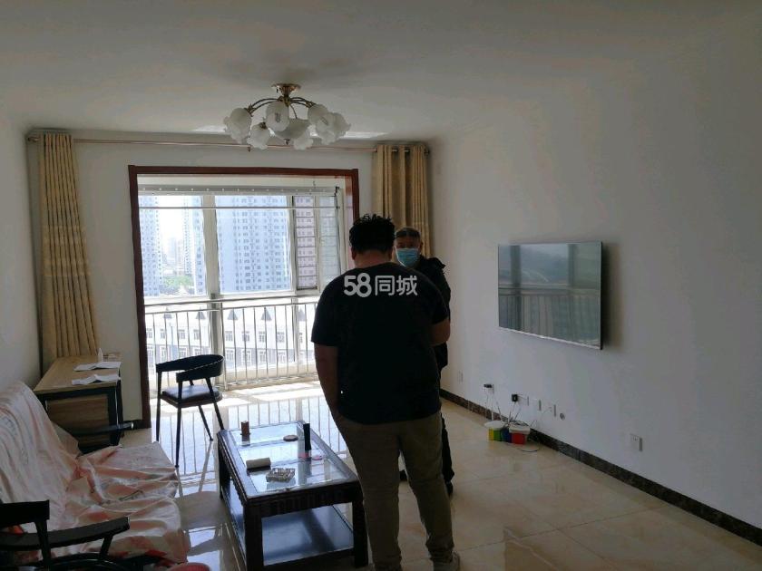 嘉通名苑小区 随时看房·