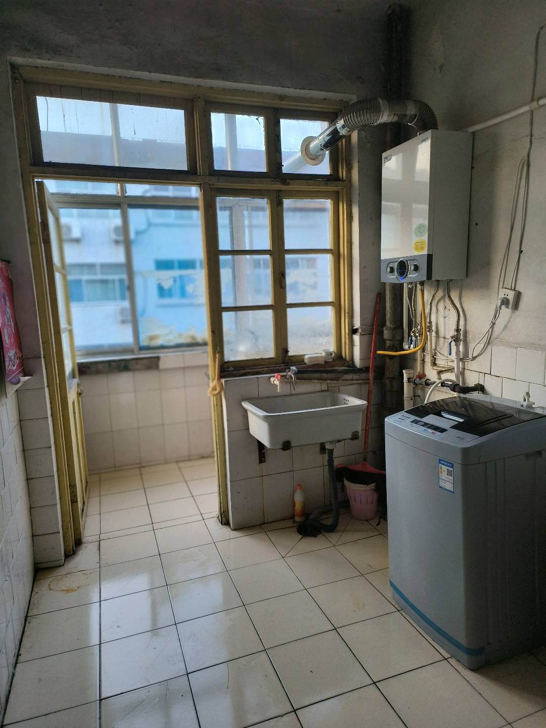 潍州路国税局宿舍 随时看房·