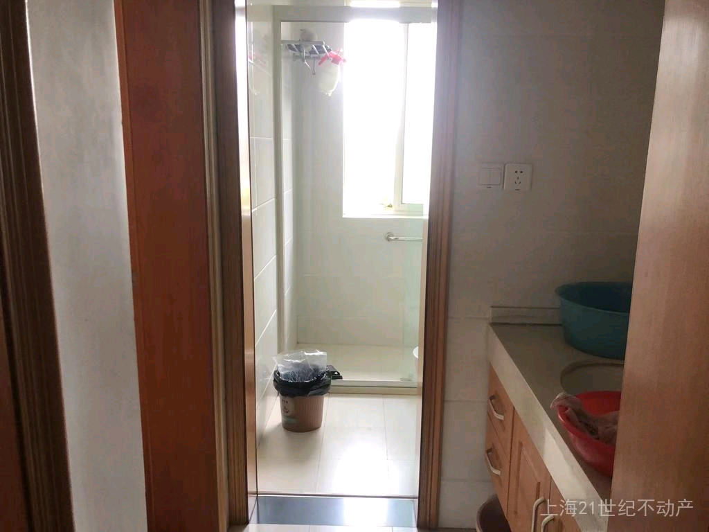 绿地新江桥城东区 随时看房·