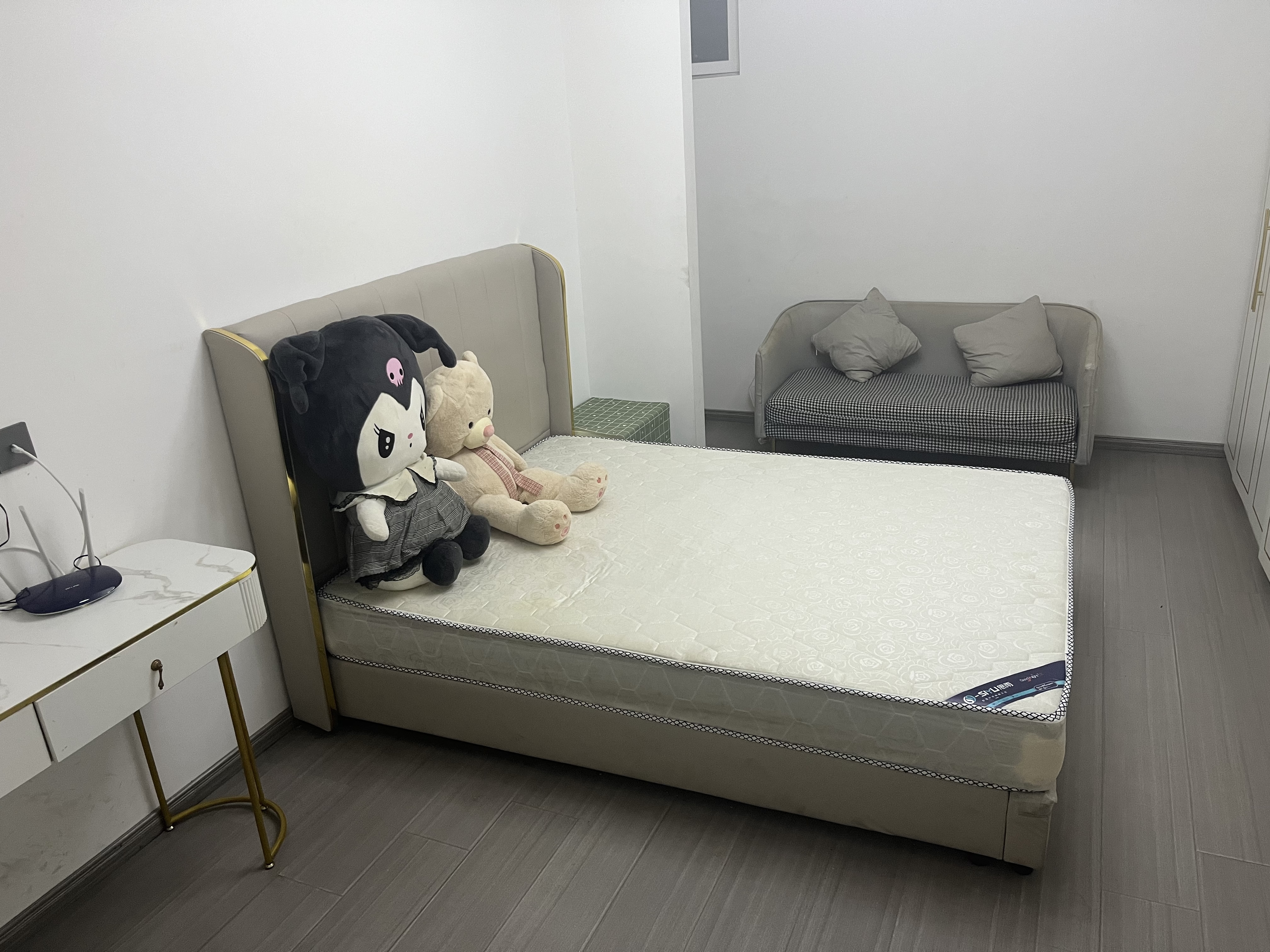 明光路吉祥大厦 1居室 1250元/月