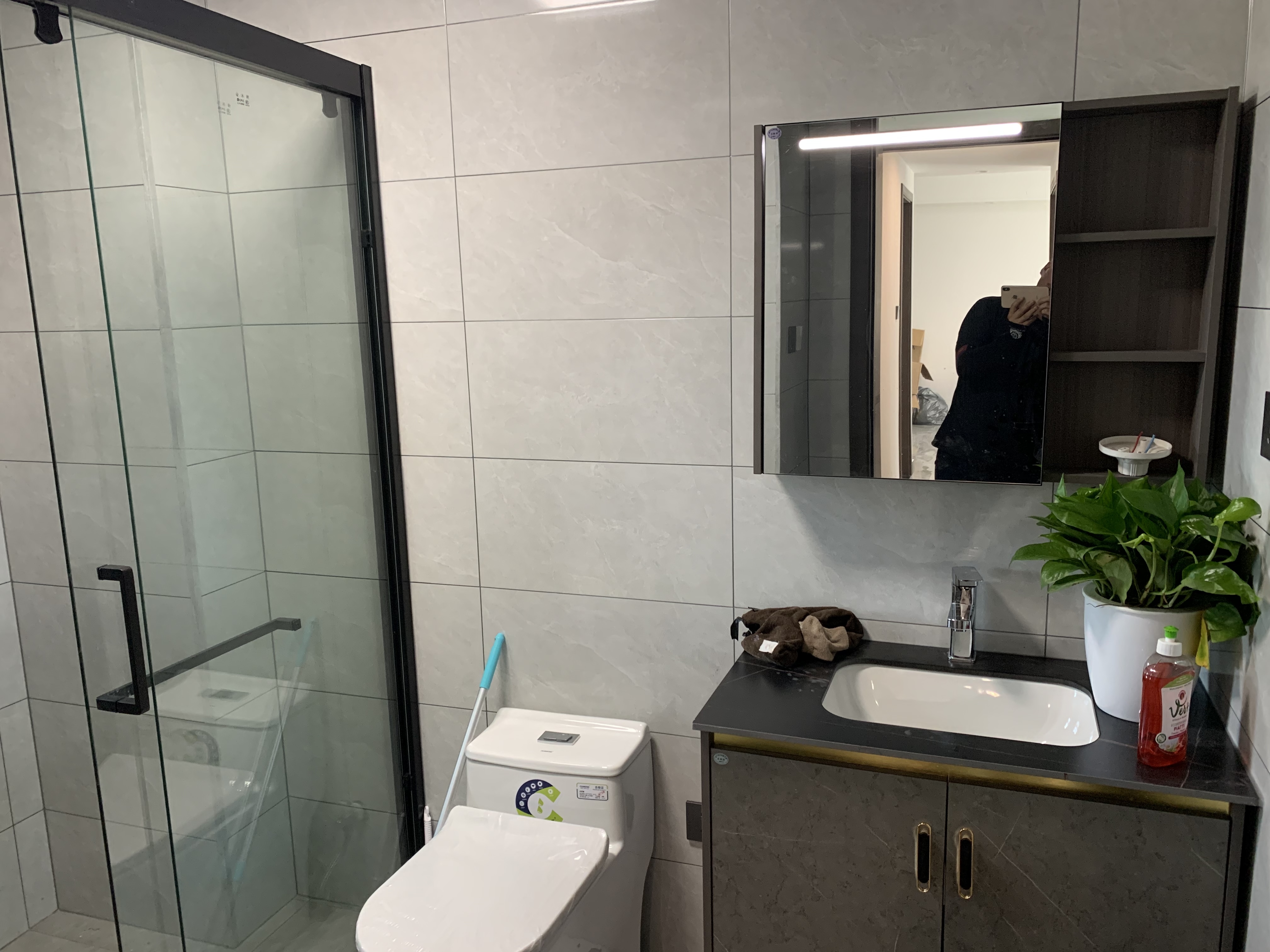 义乌市北苑街道万家风华 随时看房·