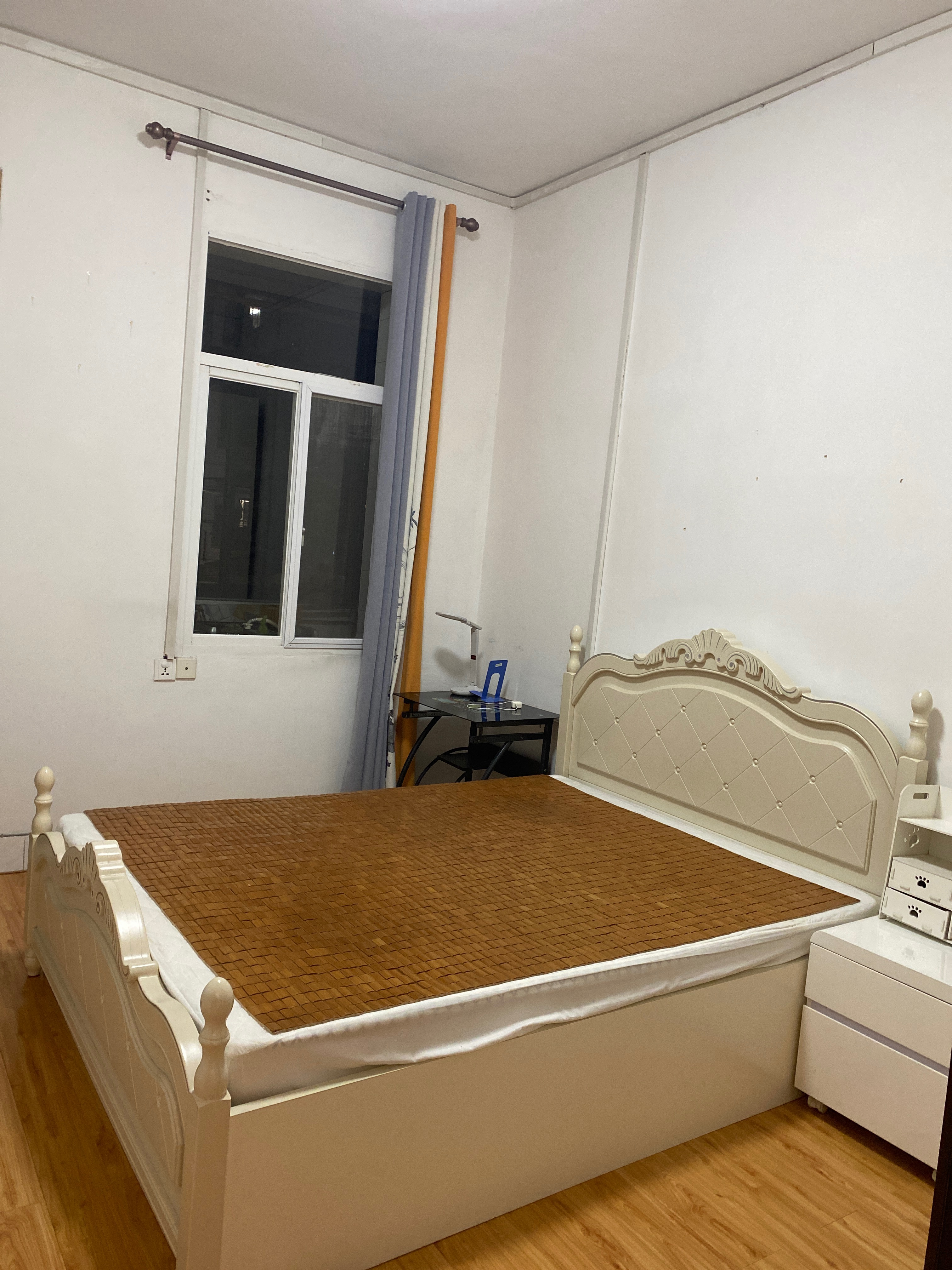 泉塘新村 随时看房·