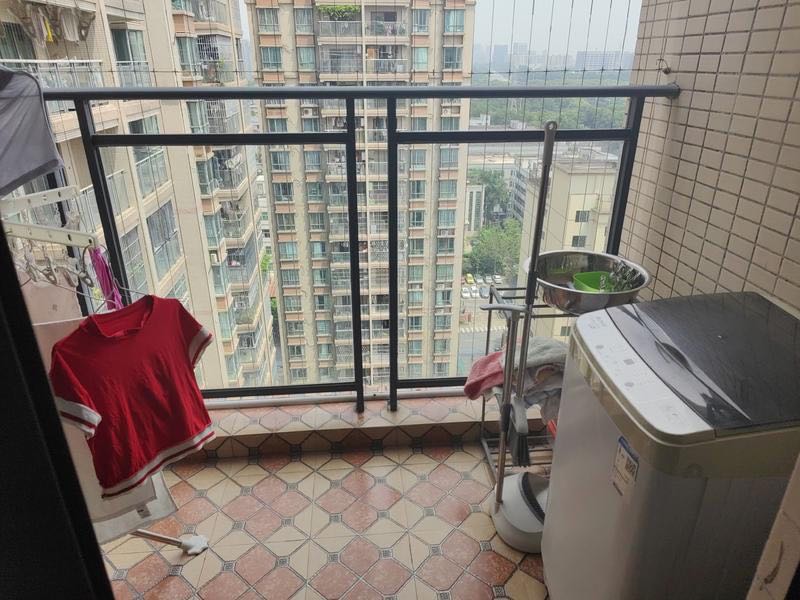深圳市龙华区清湖湾花园 随时看房·