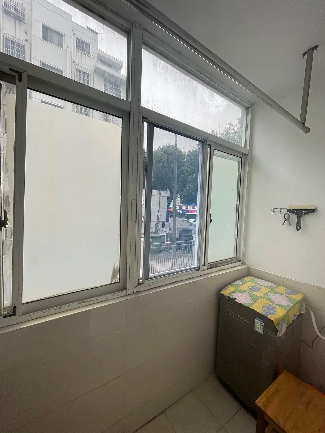 五间场东村8幢 随时看房·
