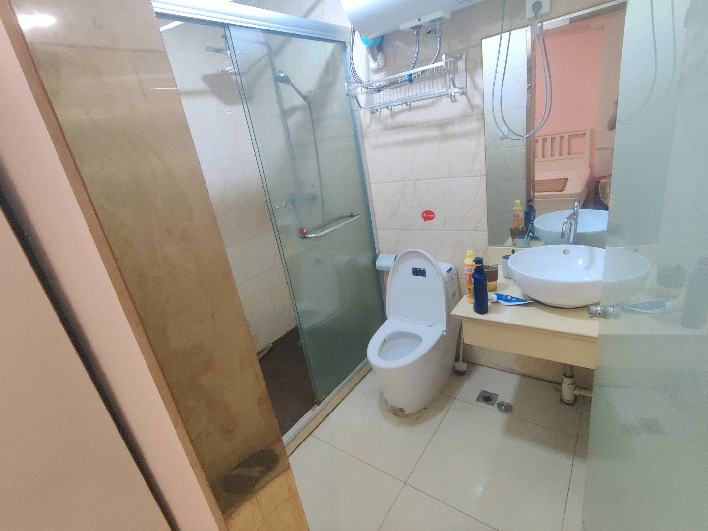 松江新桥新北街大满庄公寓 随时看房·