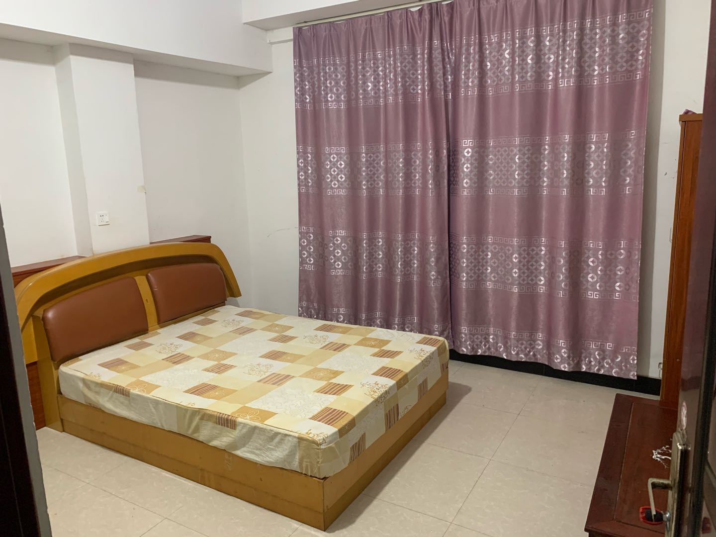 王界村 1居室 780元/月