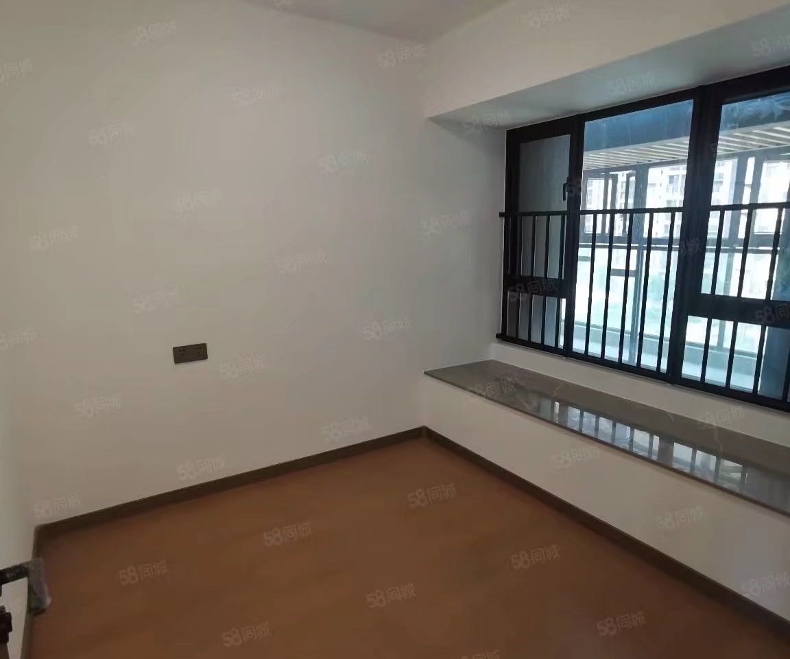 万科中天宏远魅力之城 随时看房·