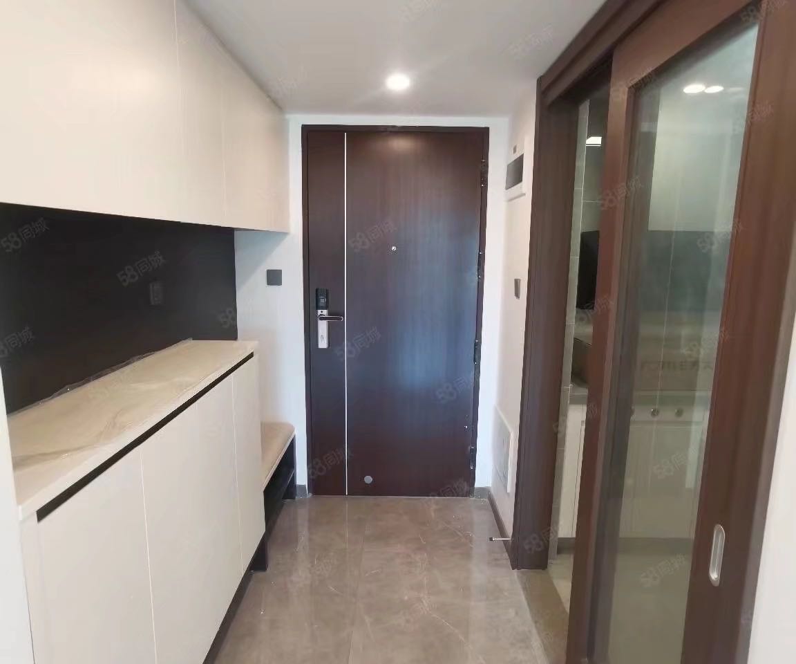 万科中天宏远魅力之城 随时看房·