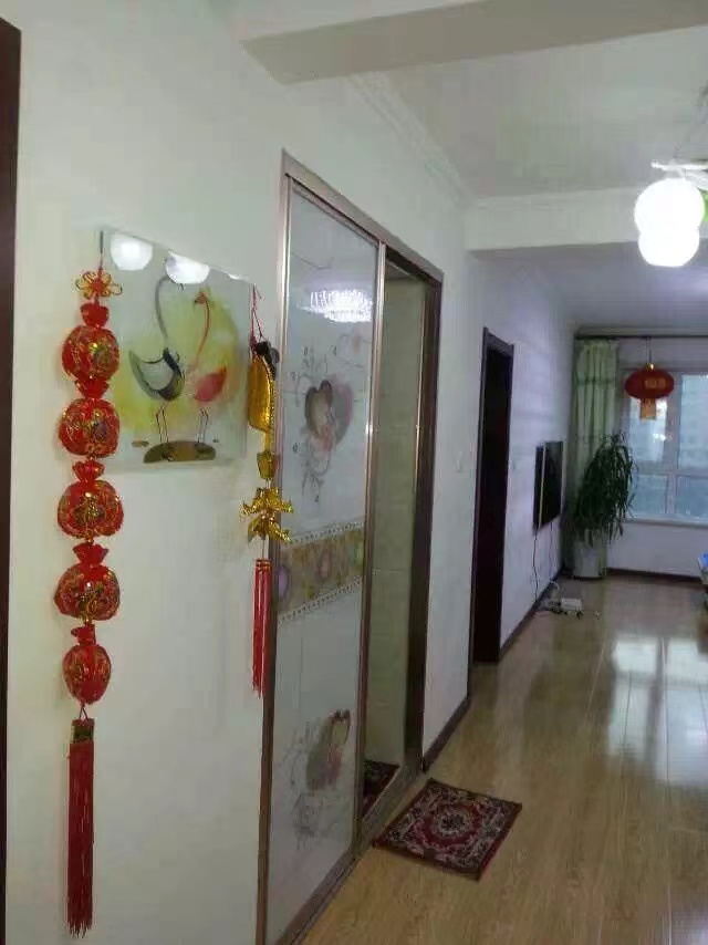 香江铂朗明珠 随时看房·