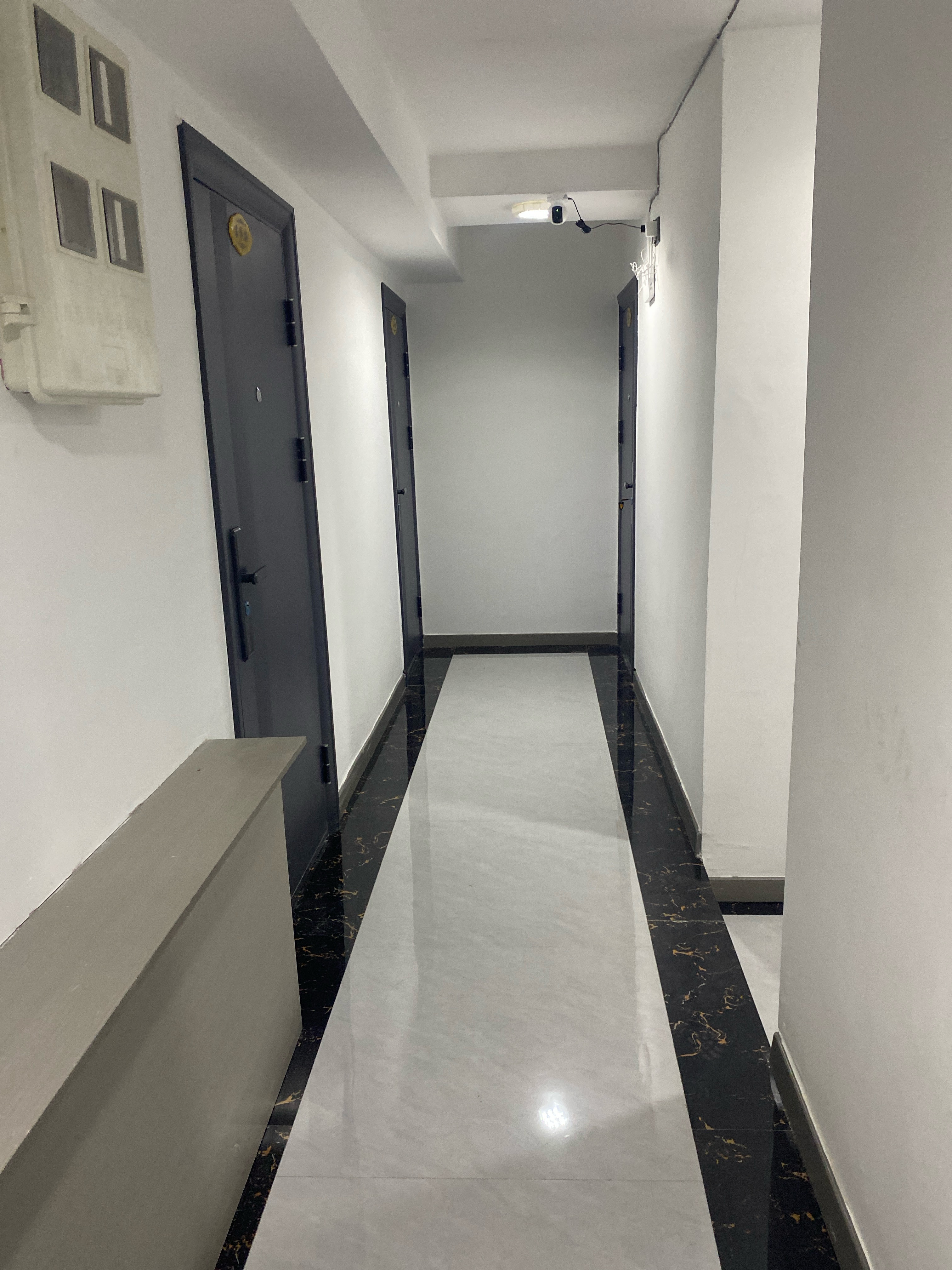 中山小区 4居室 1200元/月