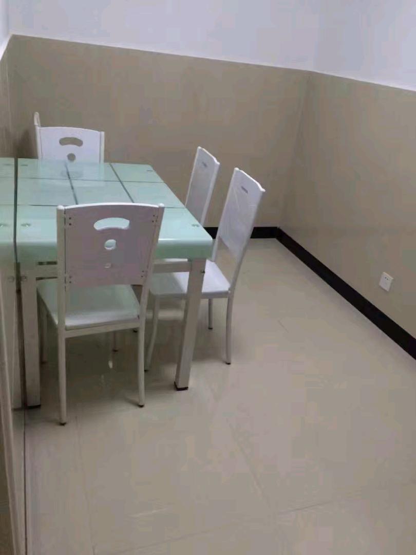 东岸嘉园 随时看房·