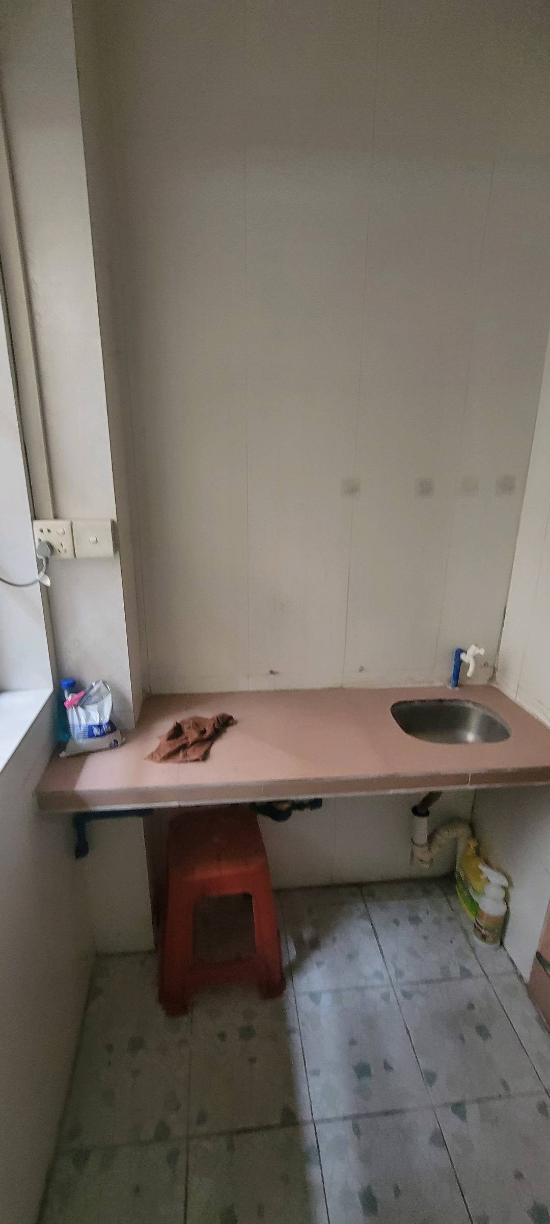 广州市海珠区新港东地铁附近站 随时看房·