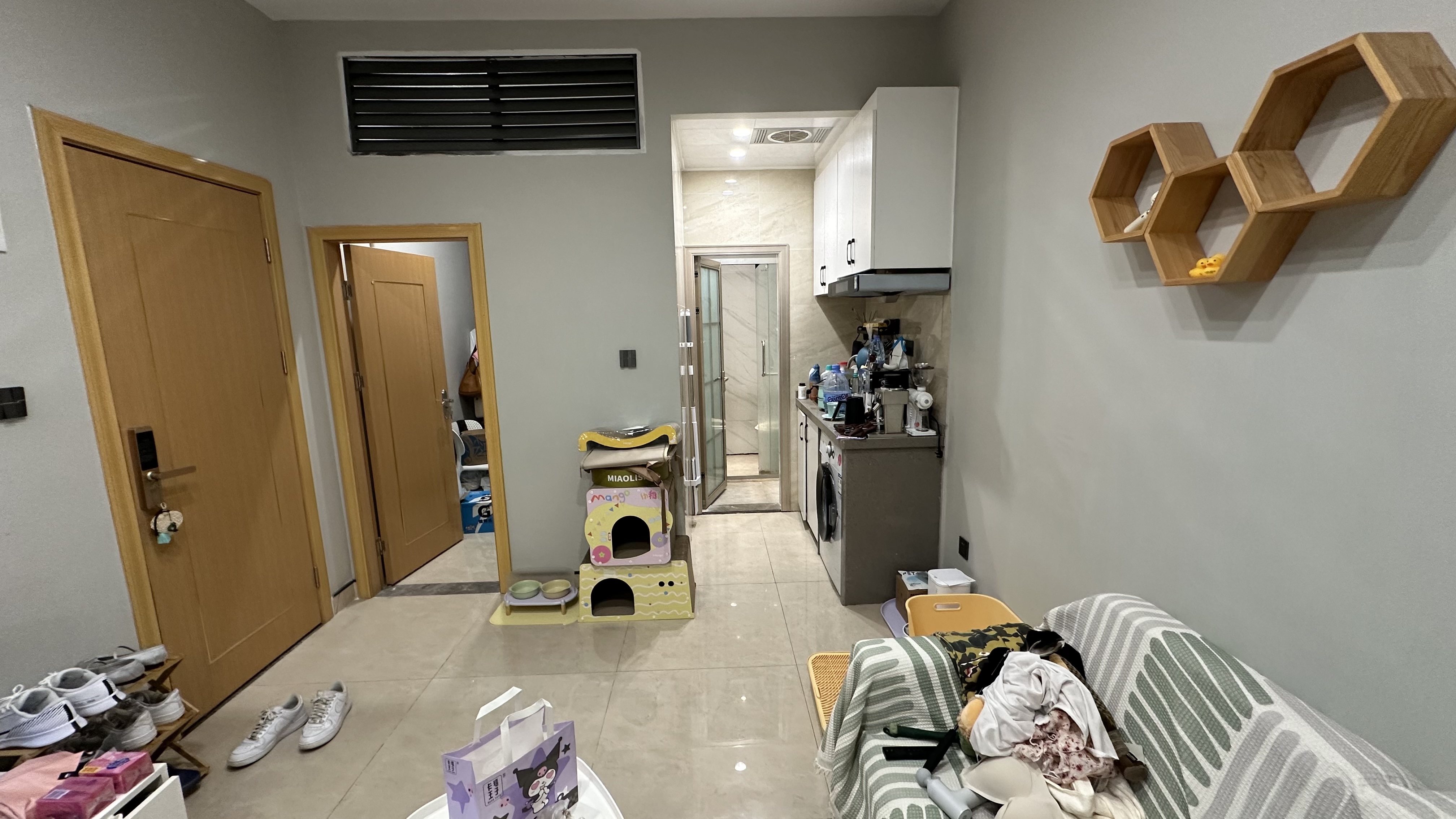 坪洲径贝新村1号楼 随时看房·