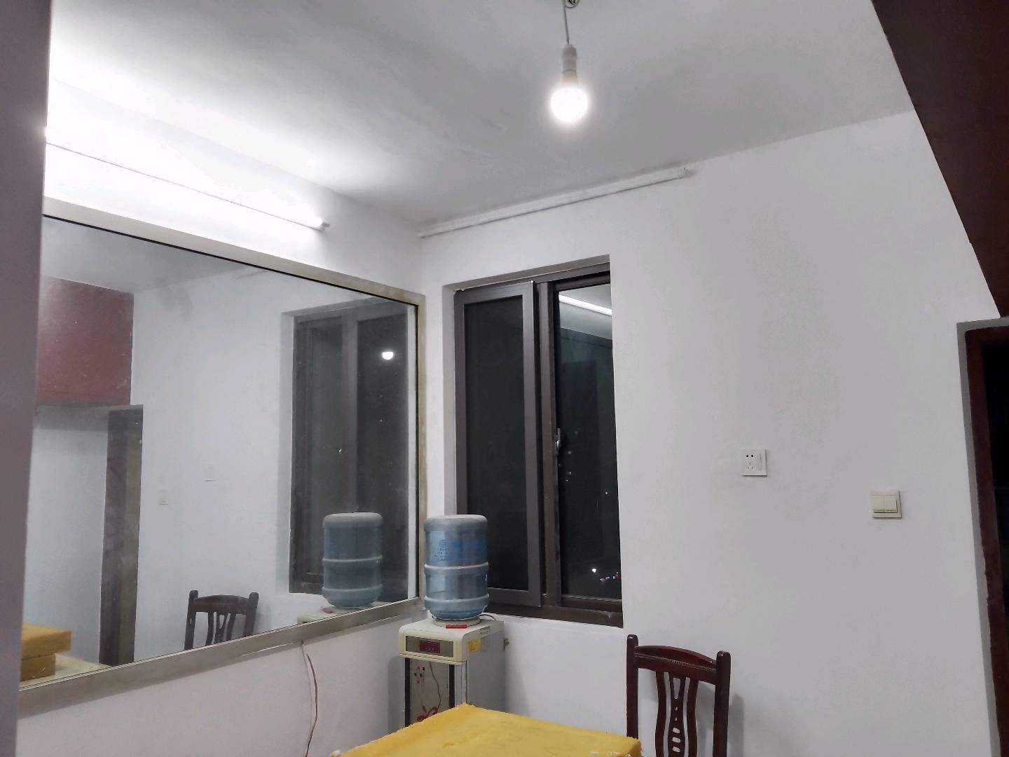 唐闸教工楼 2居室 830元/月