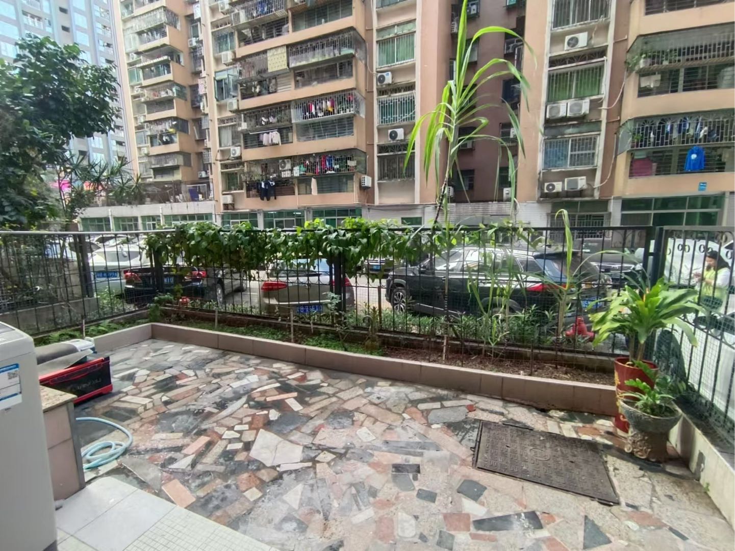 中房怡芬花园 随时看房·