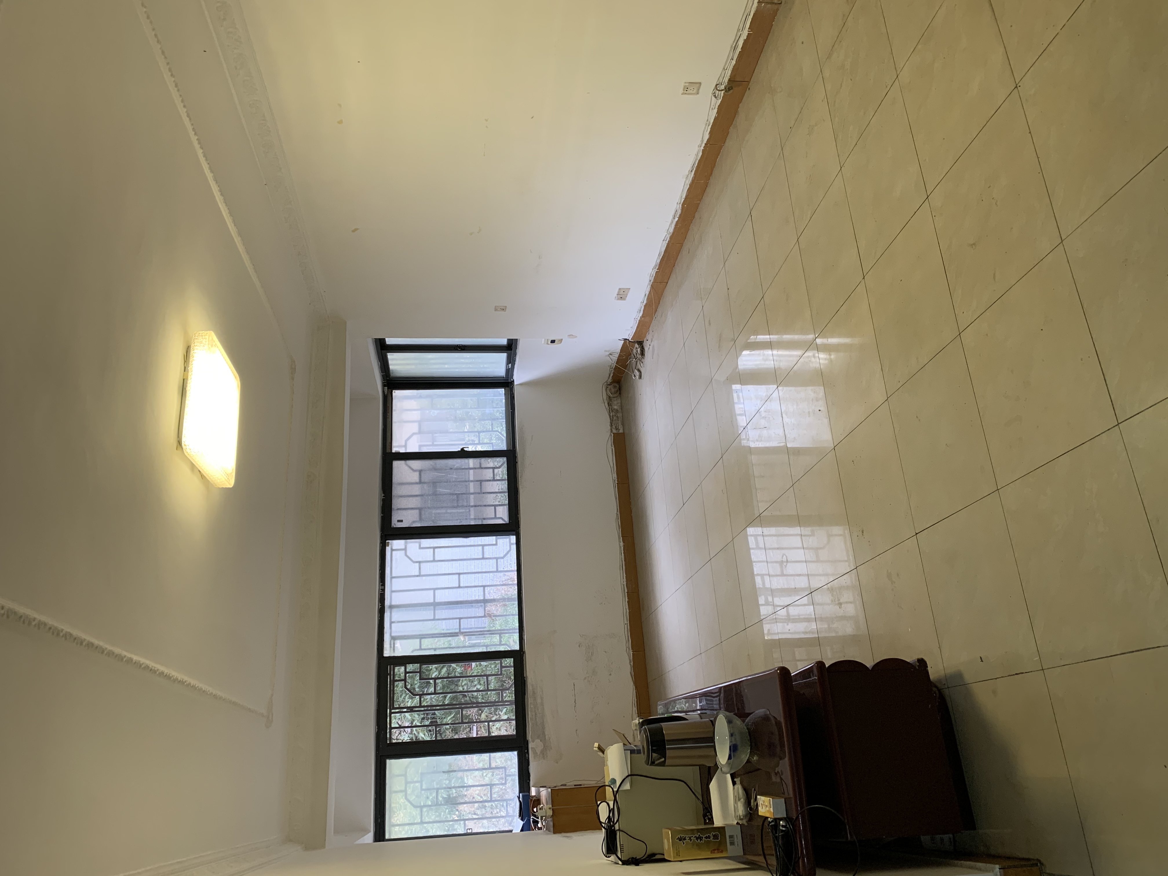省储备局宿舍 3居室 2100元/月