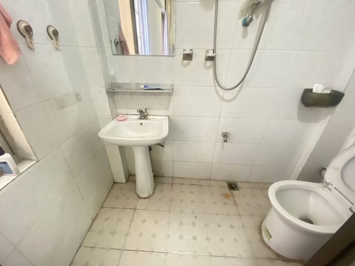 阳光小区 随时看房·