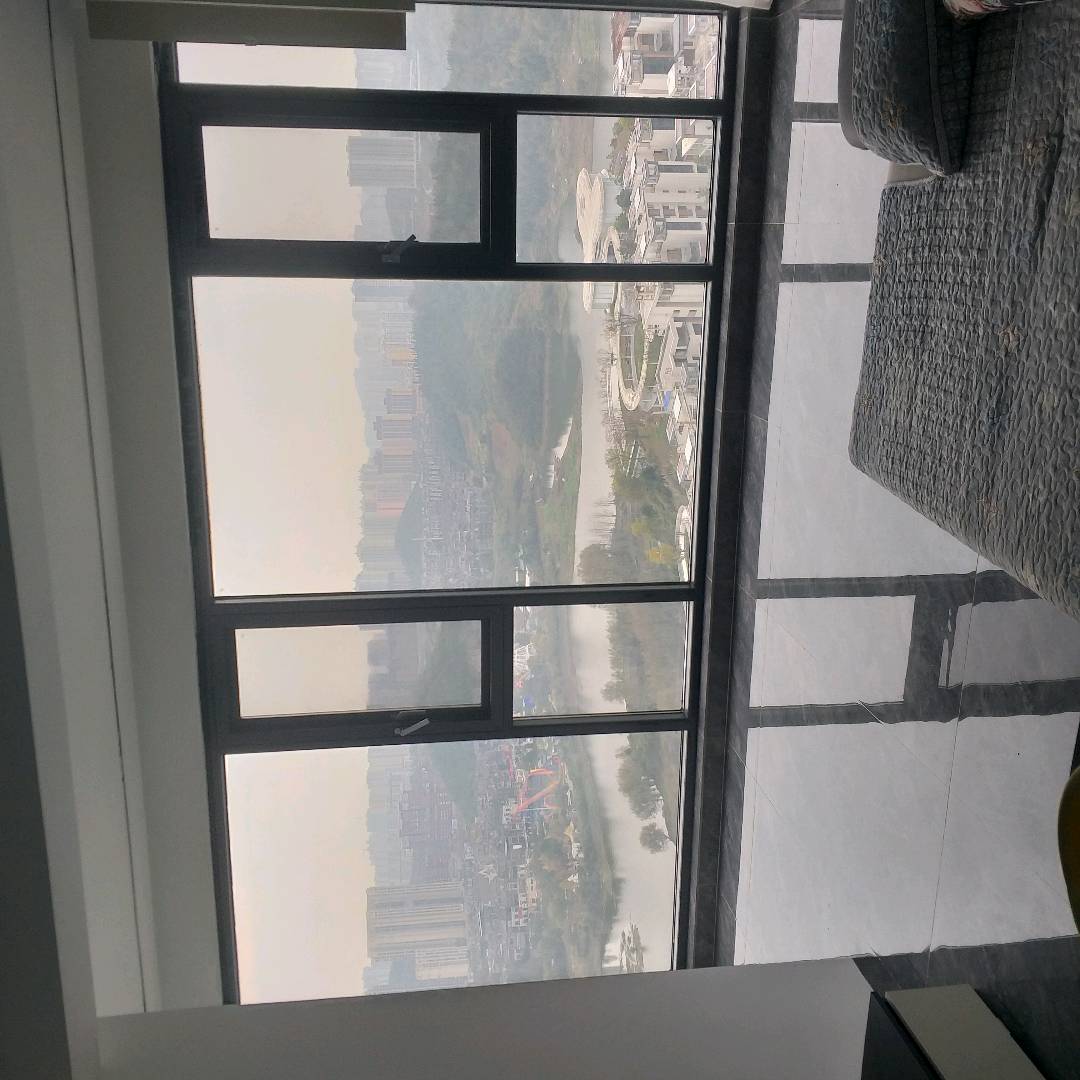 中铁云湾 随时看房·