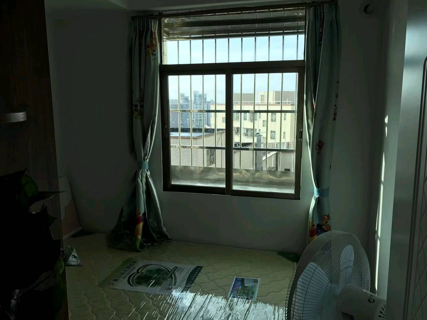 西乡勒竹角村 随时看房·