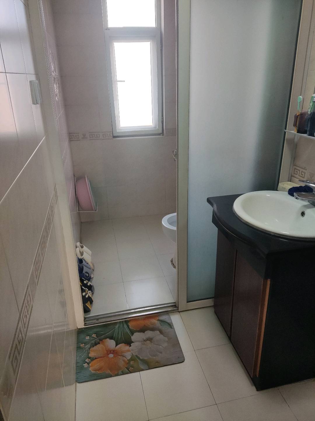 世纪苑 随时看房·