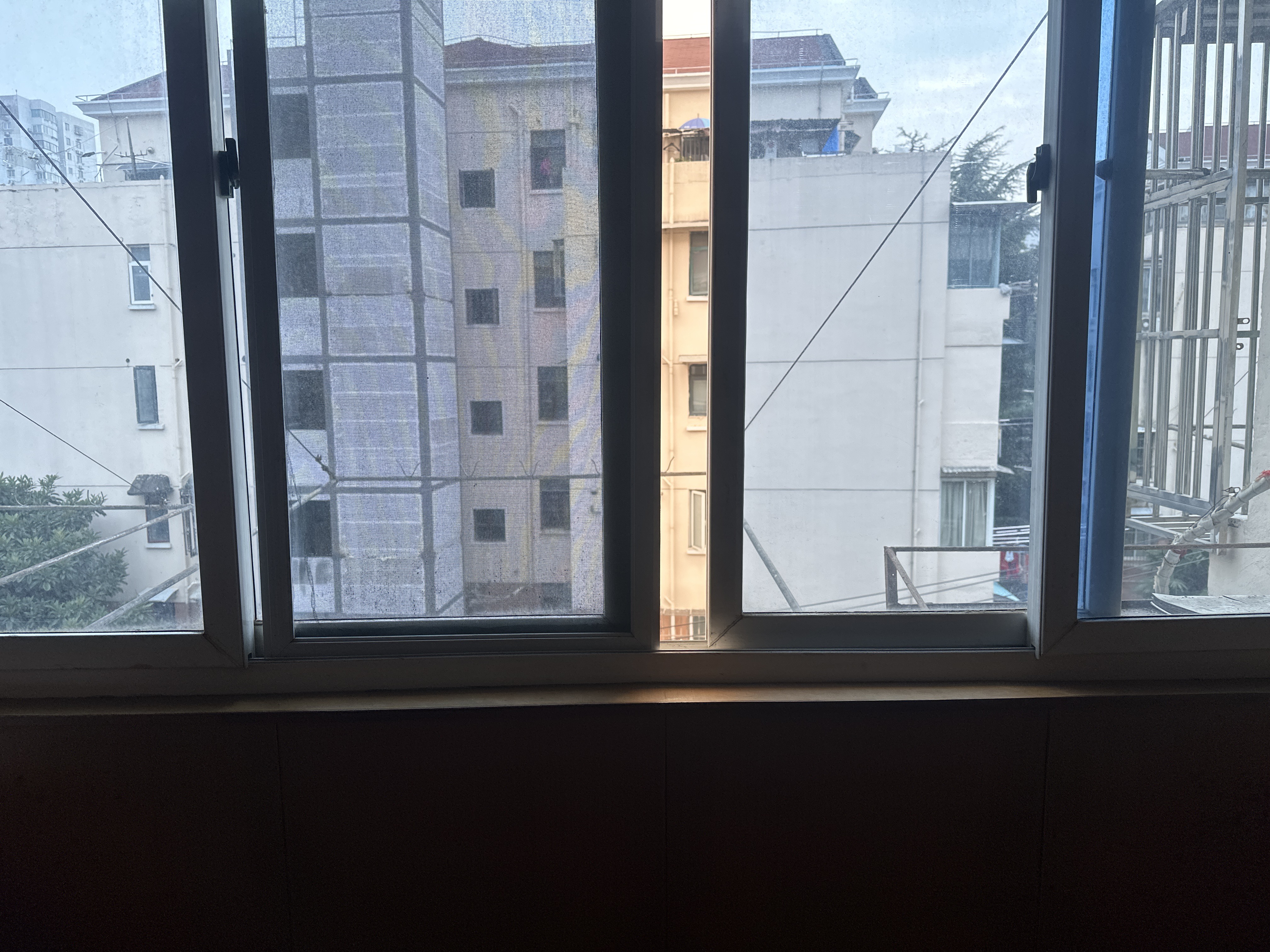 子长小区. 子长路77弄5号 随时看房·