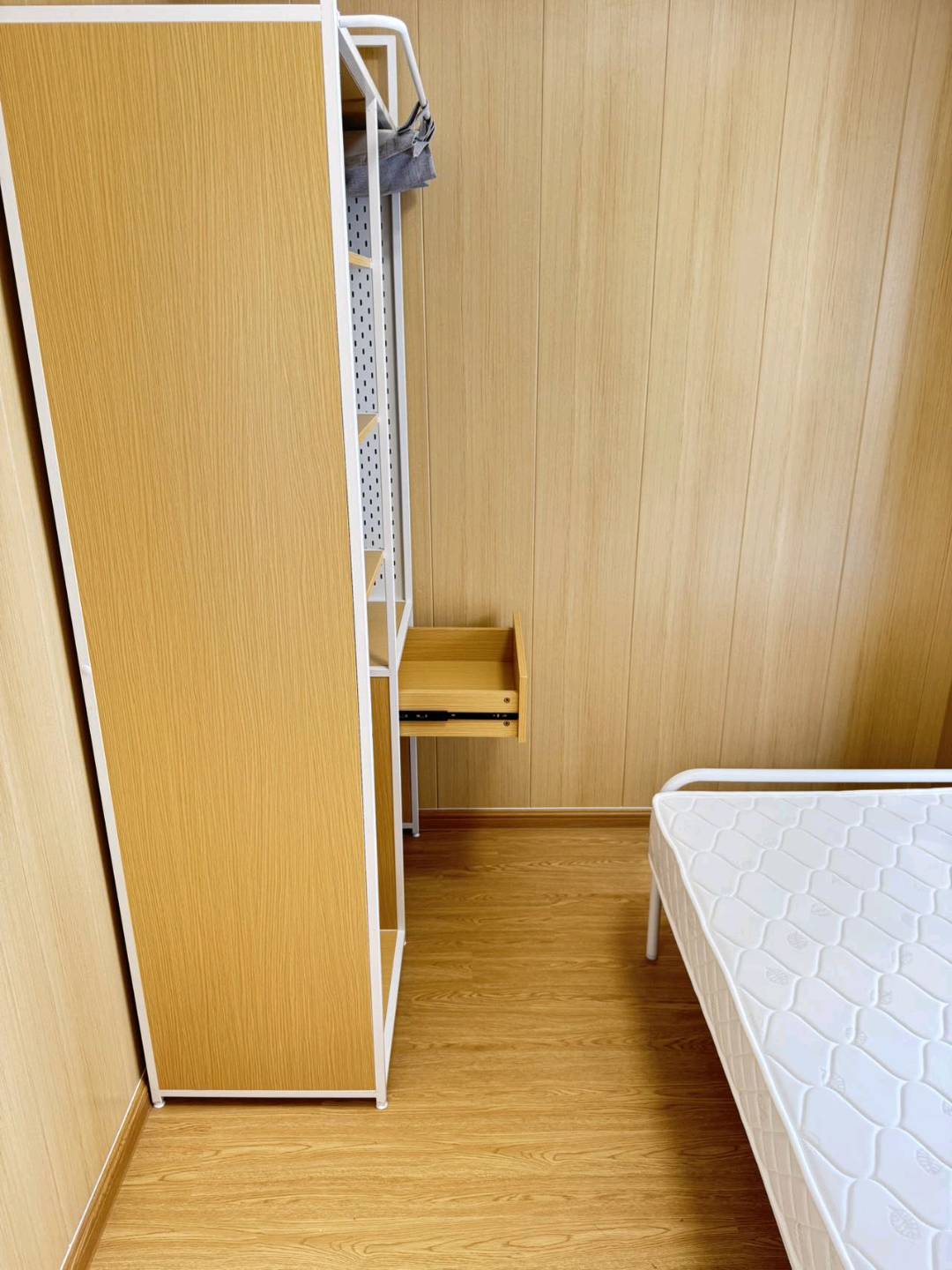 轻铁西村 随时看房·