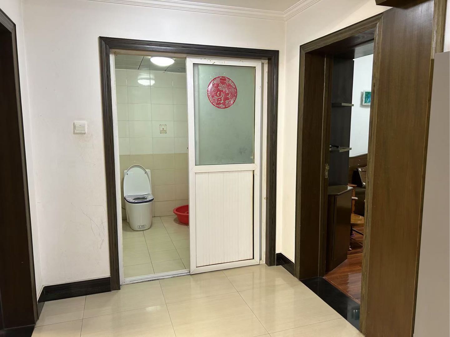 鲁港西区 随时看房·
