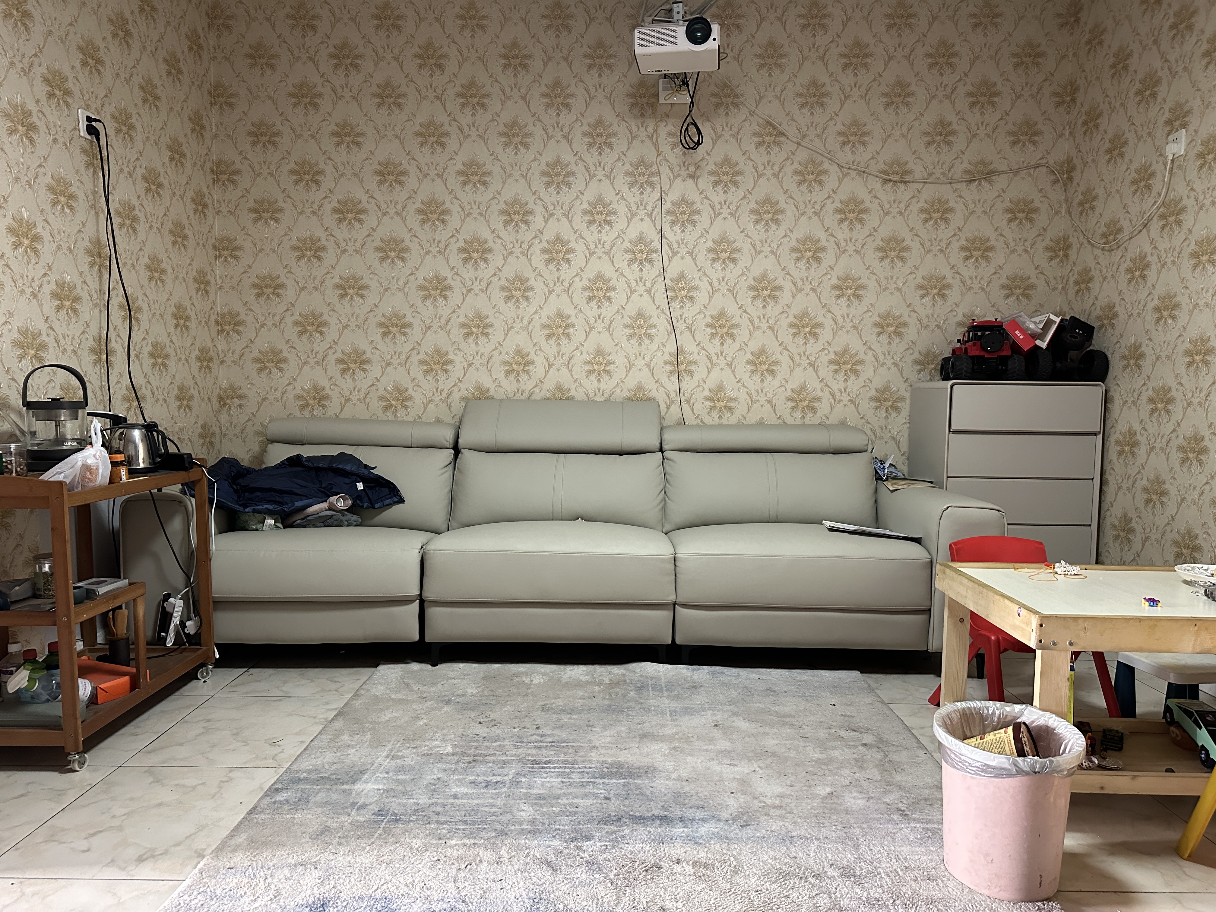 铁西路供电段家属院 2居室 560元/月
