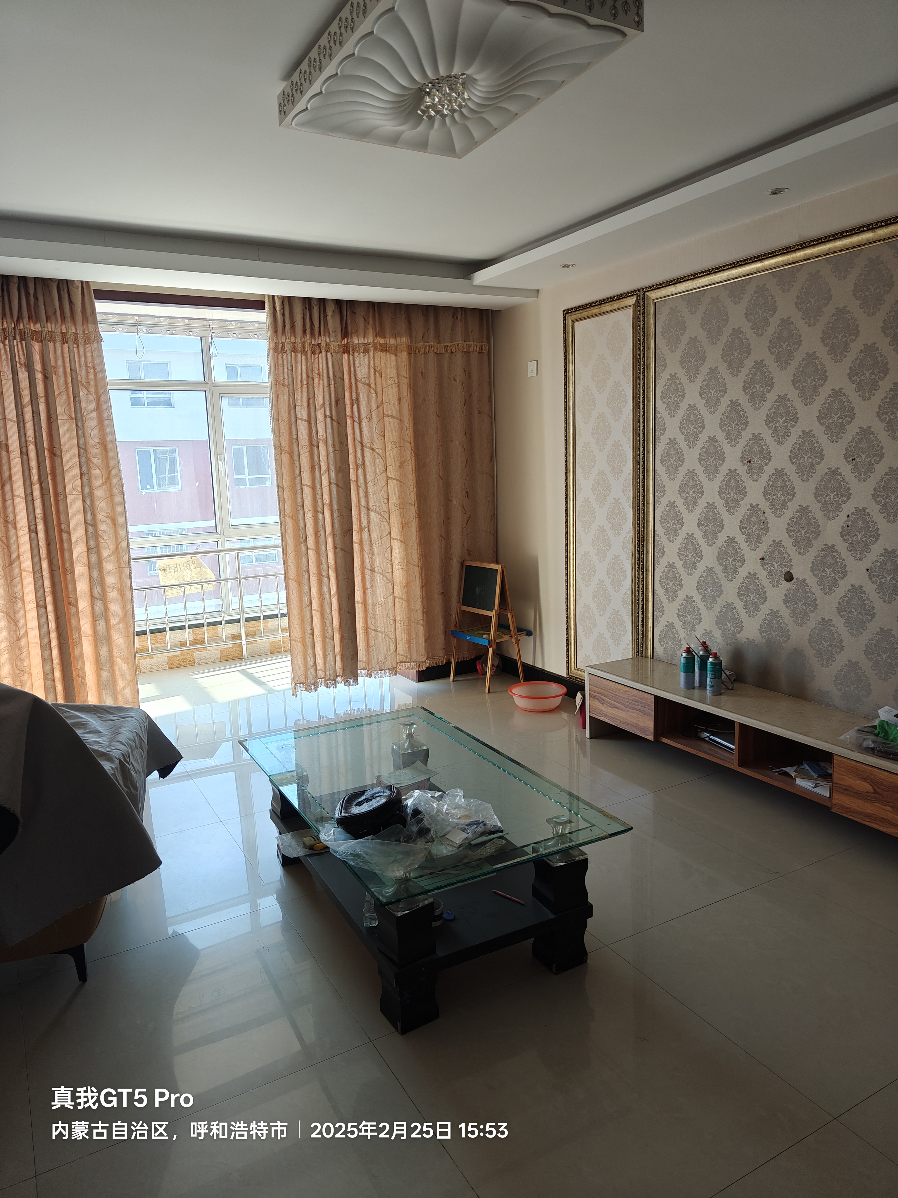 新华西街金泉小区北区2号楼4单元 3居室 1400元/月
