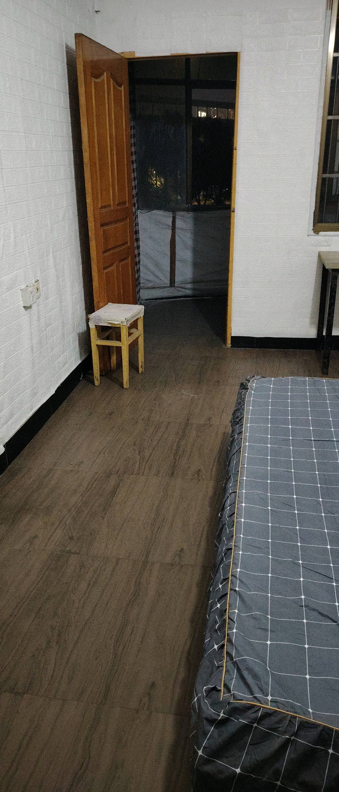 南苑街道东湖社区东和新区113号 1居室 580元/月