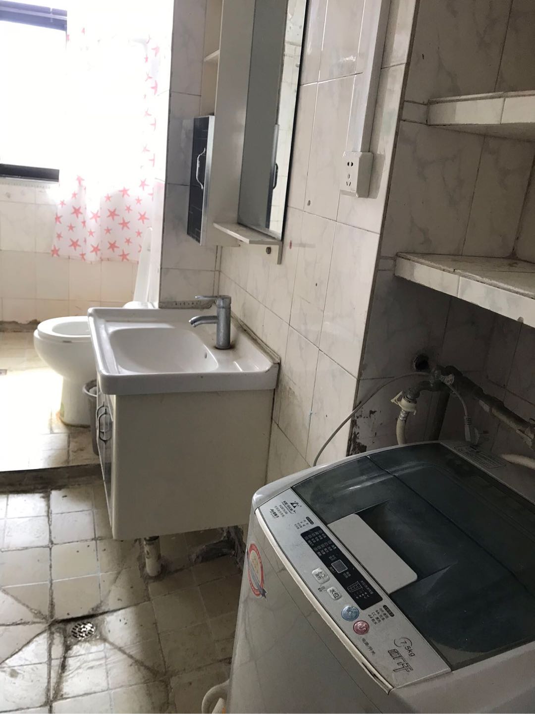 万松小区 随时看房·