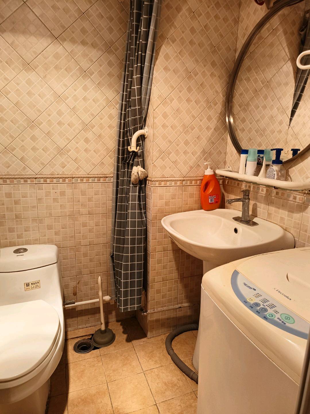 惠新西街千鹤家园 随时看房·