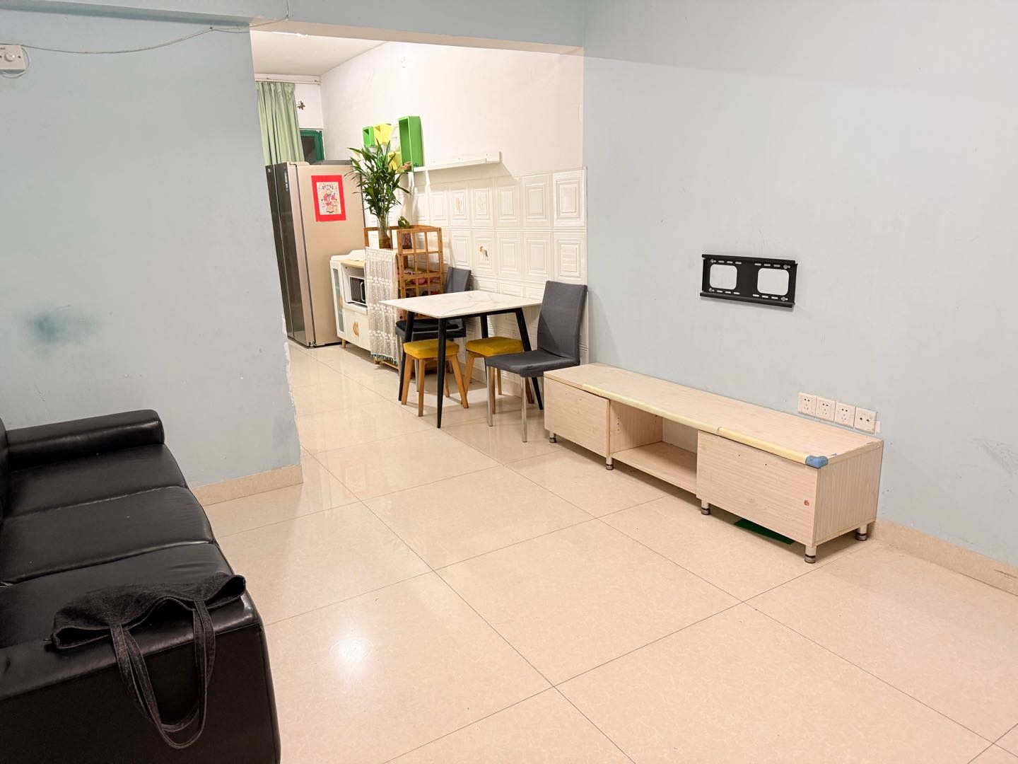 福华大厦 2居室 3600元/月