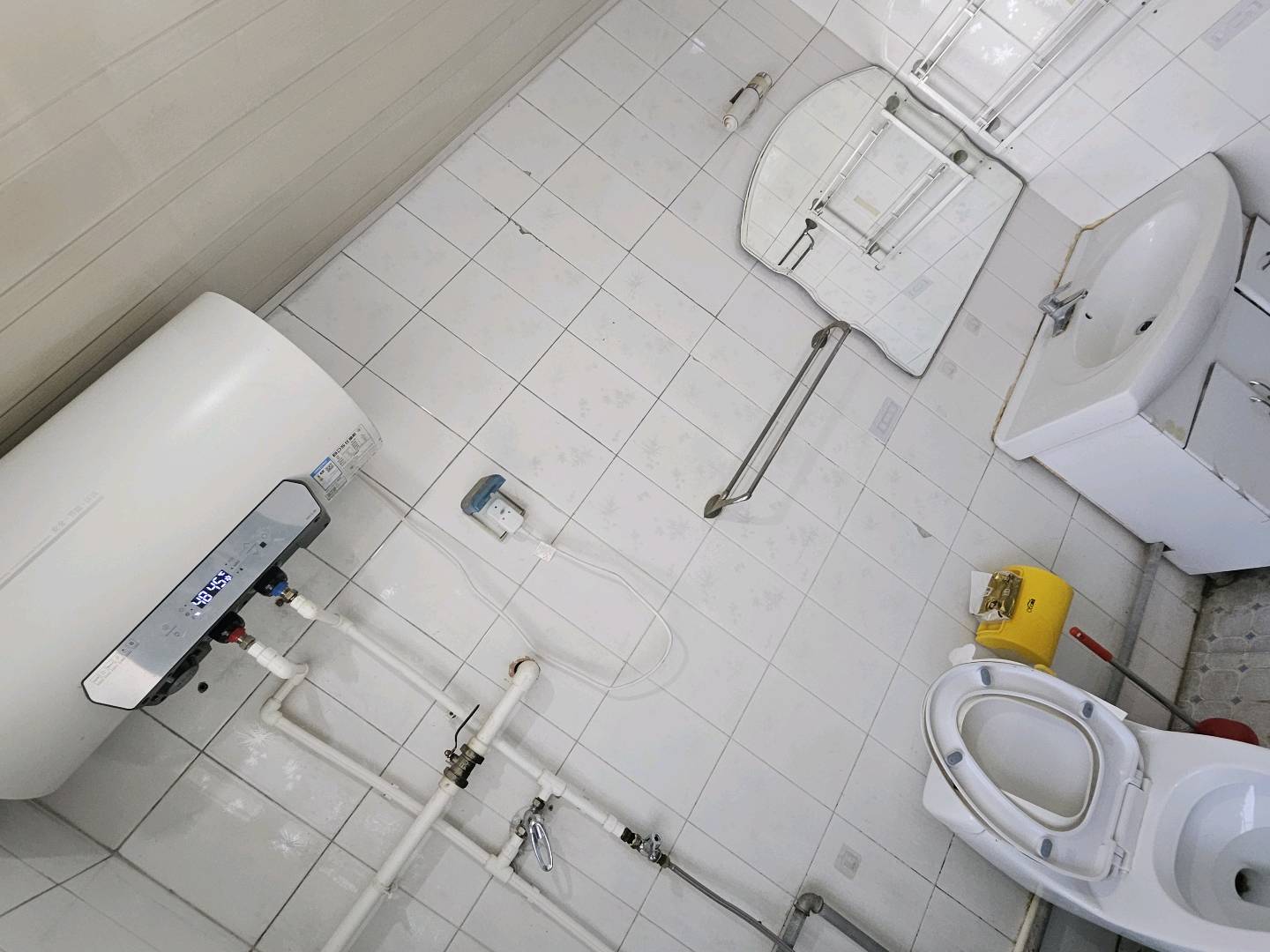中华小区四区 随时看房·