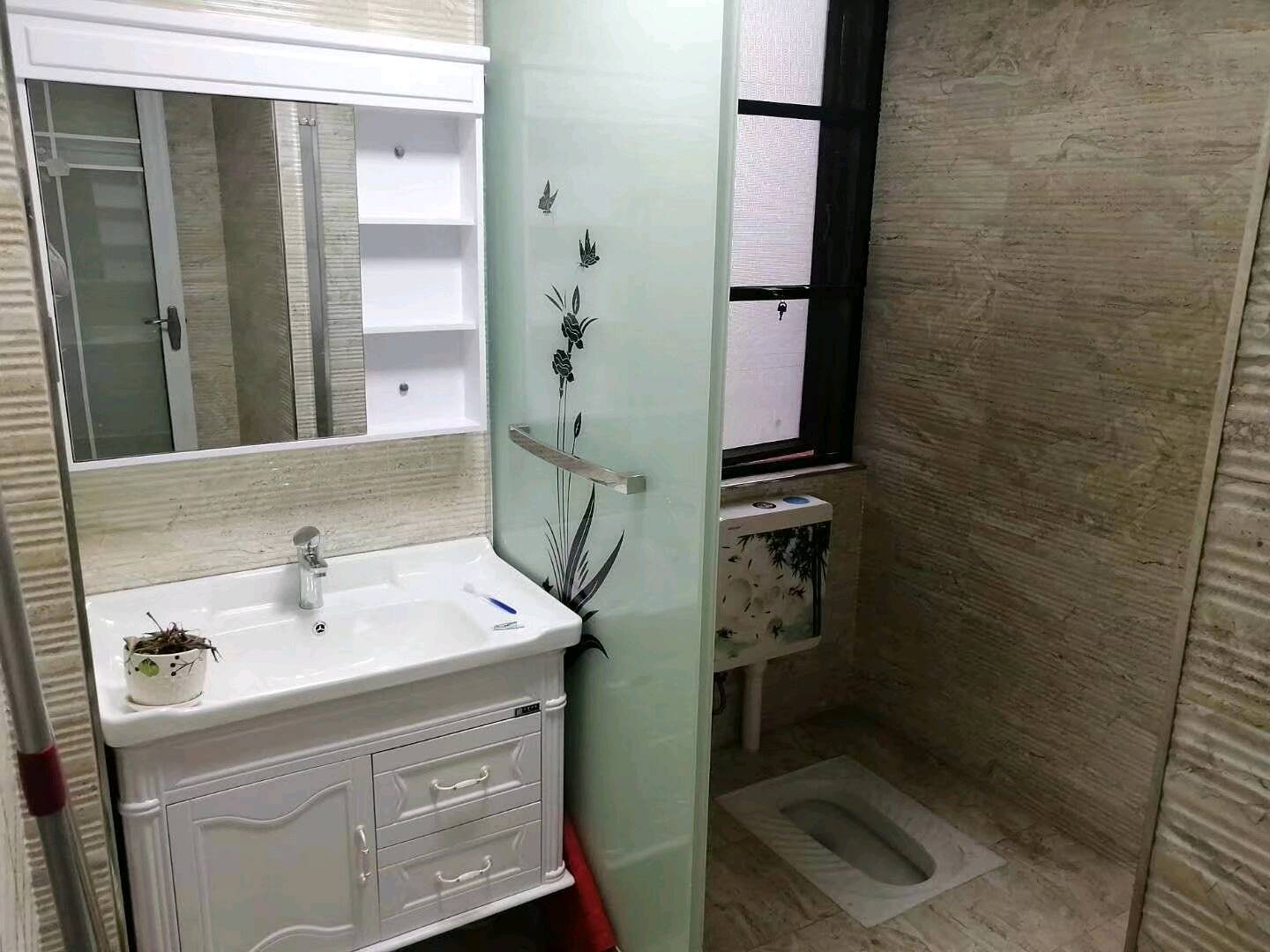 荟萃中央 随时看房·