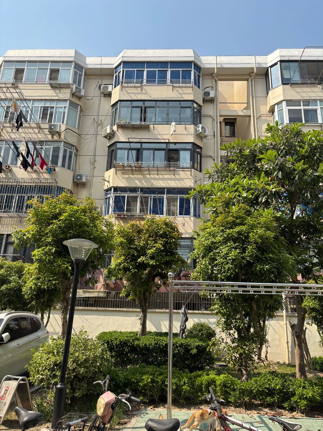 莲中一村 随时看房·