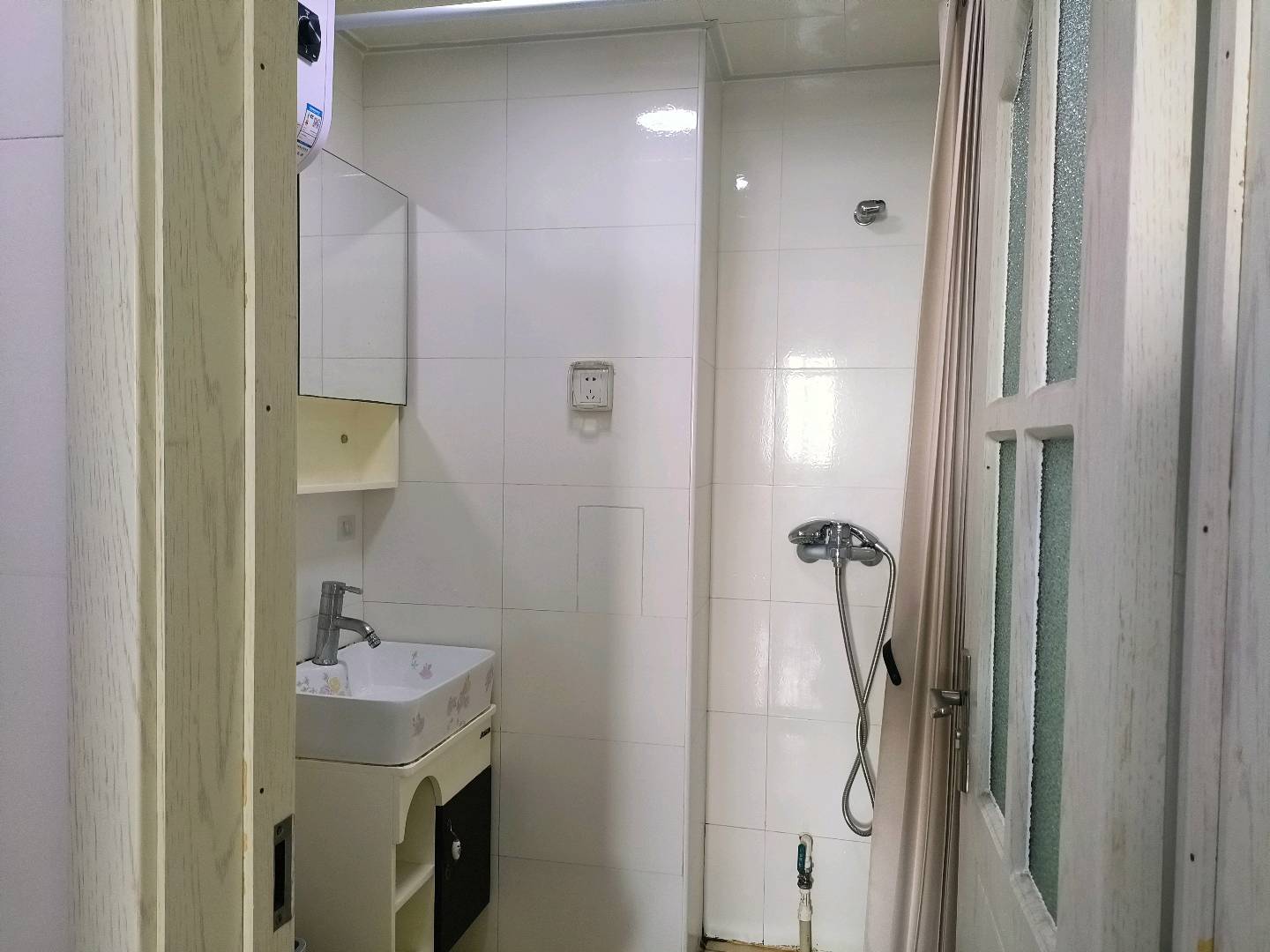 四季风情 随时看房·
