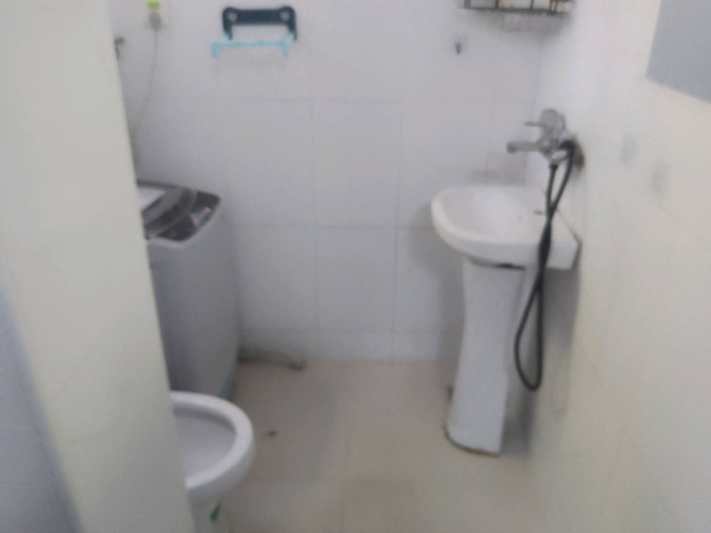 定威小区 随时看房·