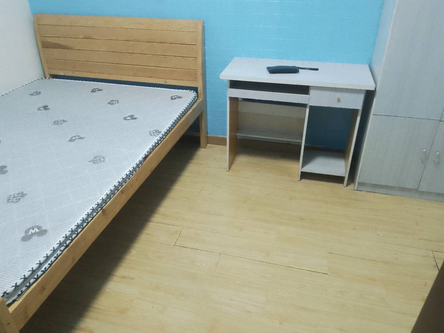 定威小区 随时看房·