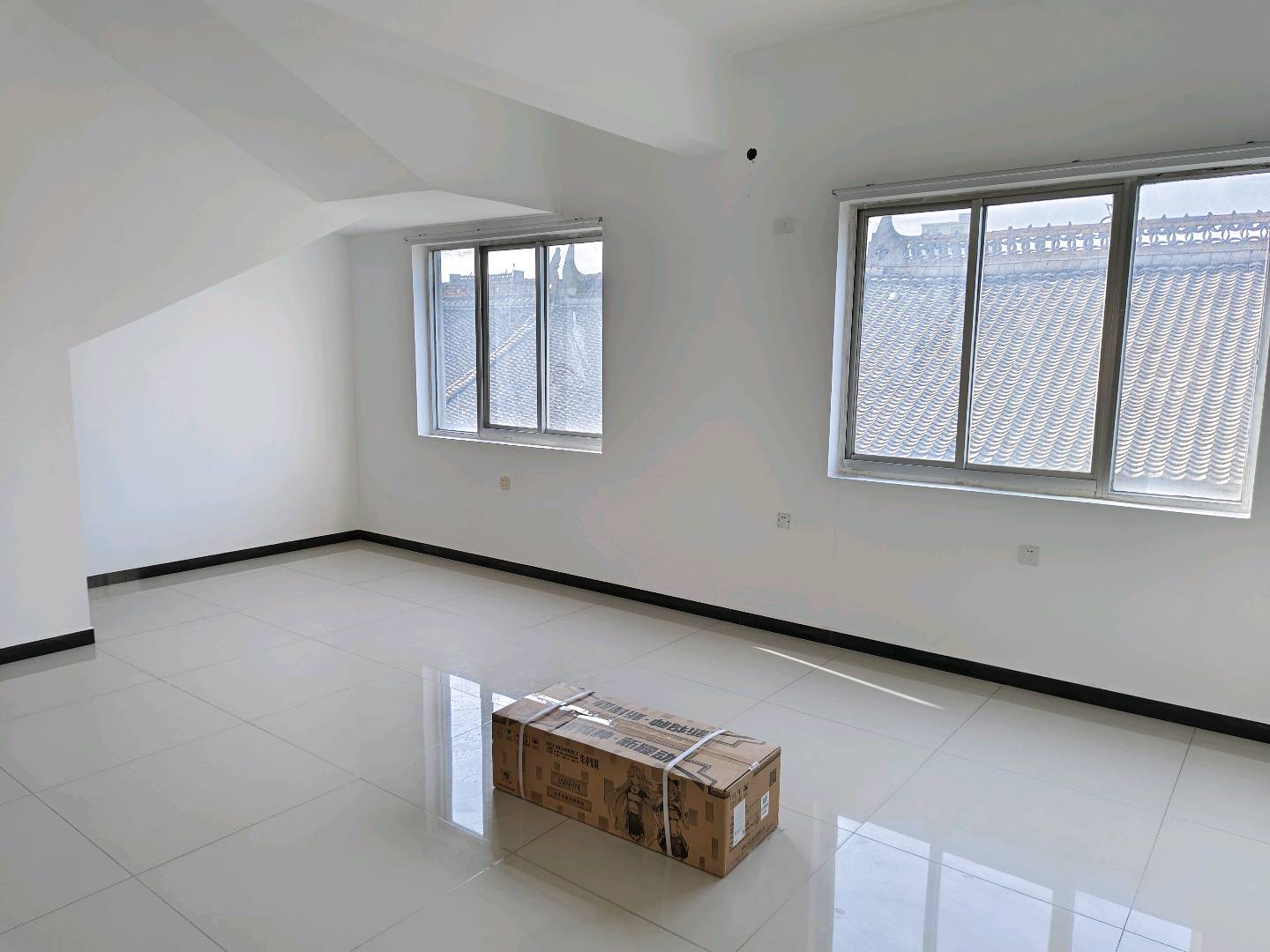 自建新房 随时看房·