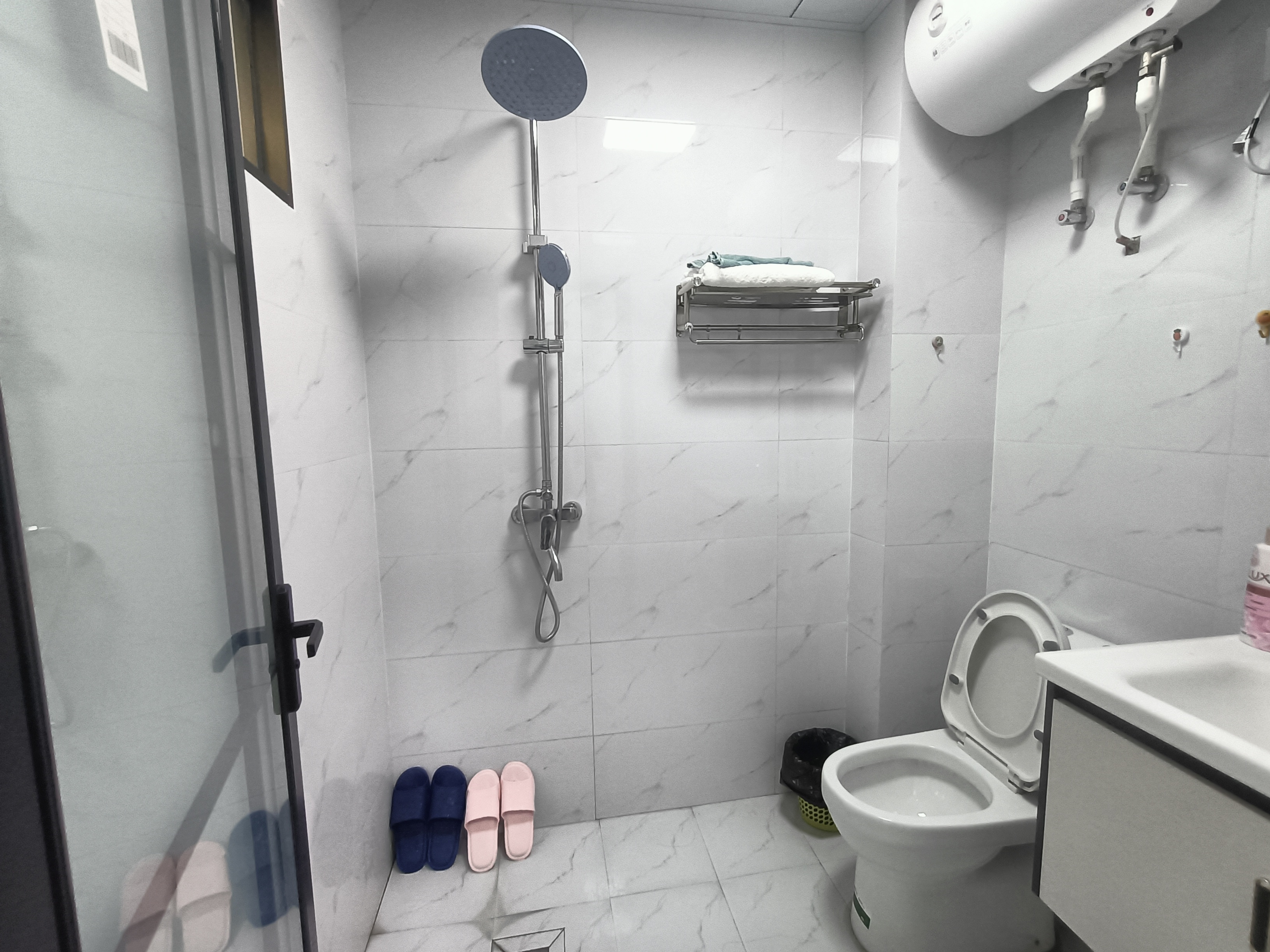 筑苑新村 随时看房·