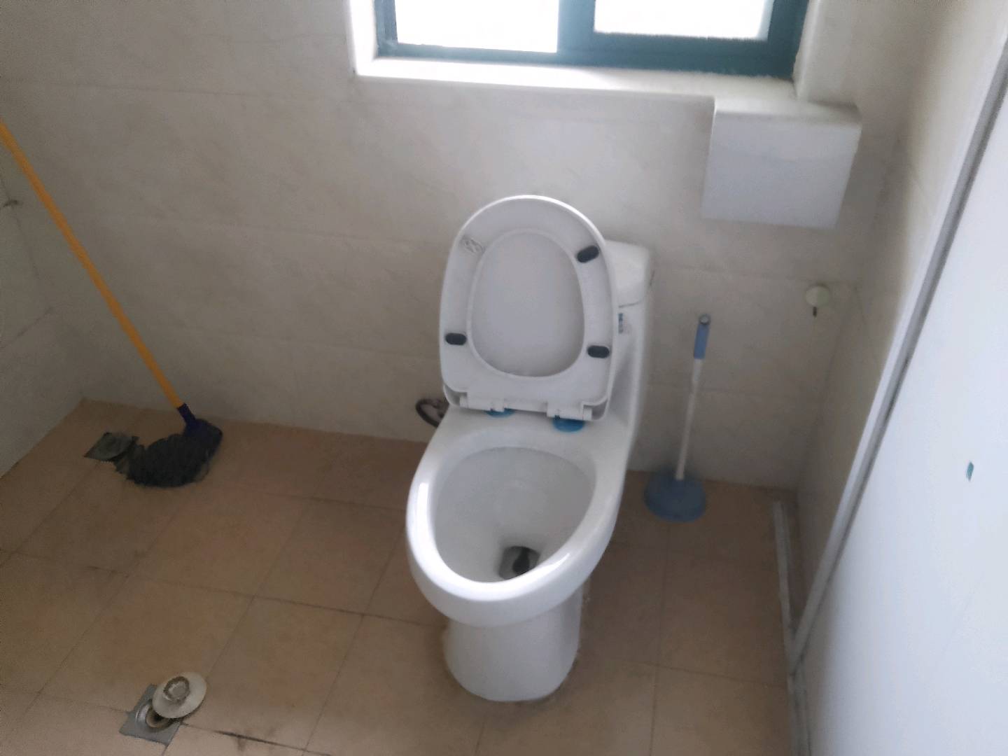 新泾家苑一期 随时看房·