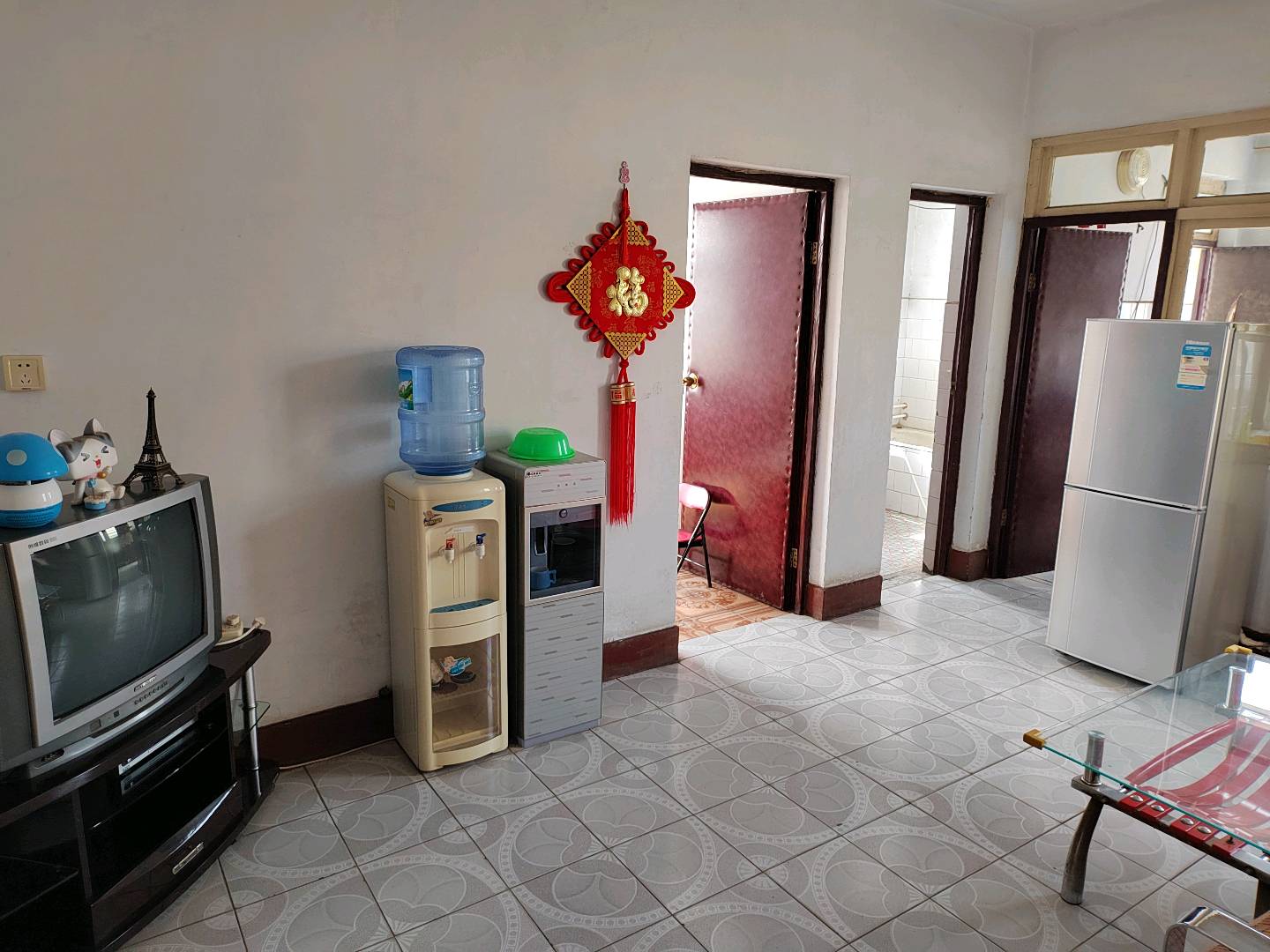 牛奶厂小区 随时看房·