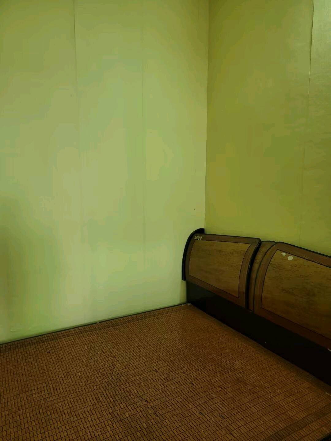 石桥铺石新路23号 随时看房·