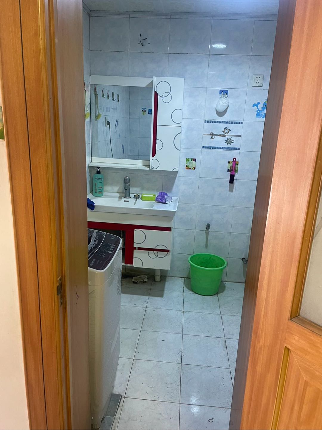 建业小区 随时看房·