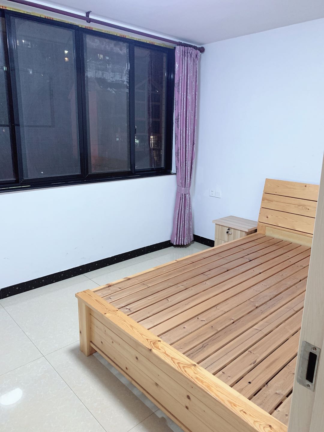 王坦社区 1居室 800元/月