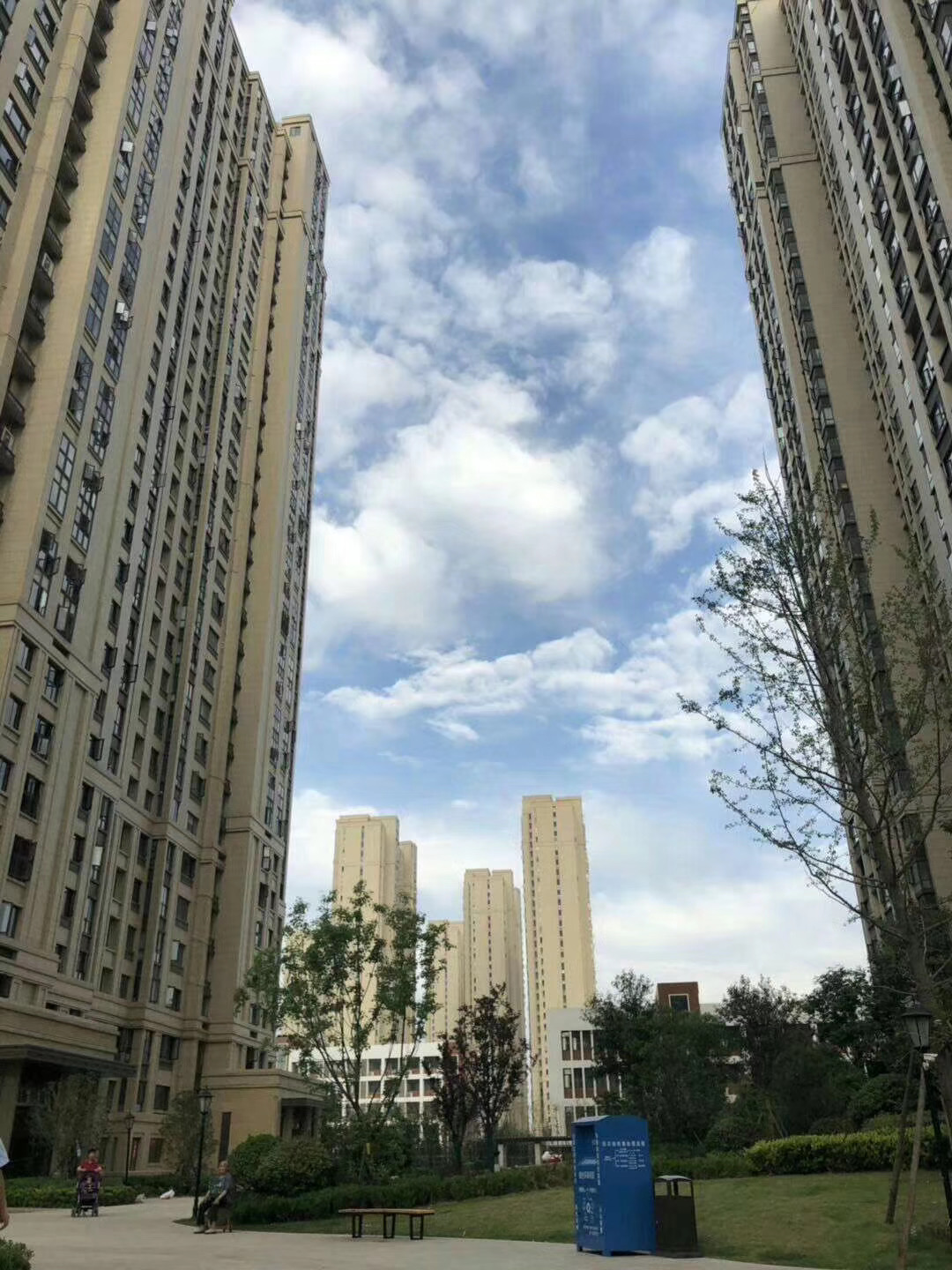 皋村滨河家园 随时看房·